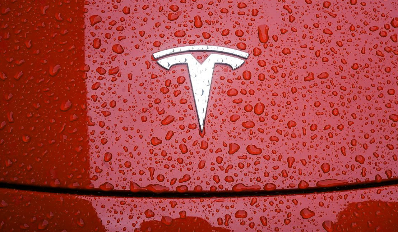 Tesla снова отзывает электромобили из-за программной ошибки - Колумб Трейд Украина Tesla снова отзывает электромобили из-за программной ошибки - Колумб Трейд