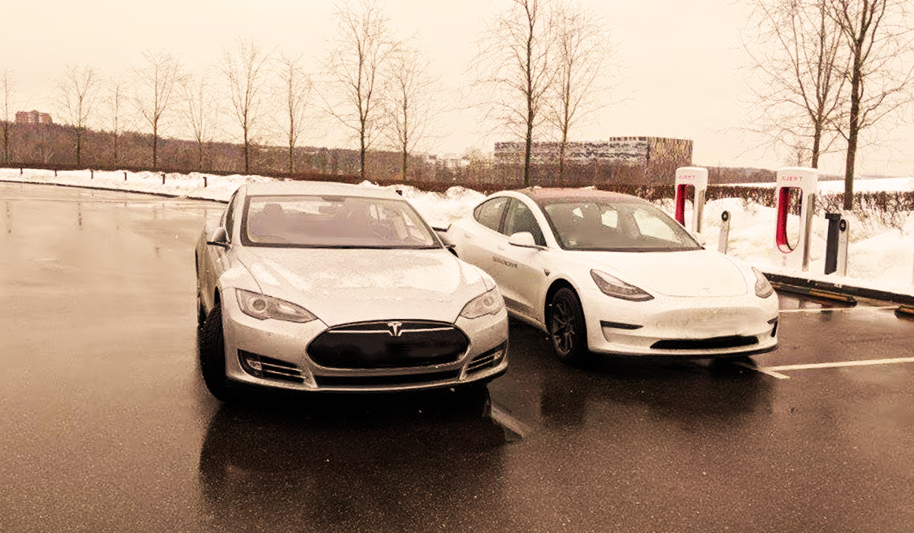 Tesla отзовет почти 54 000 авто, не подчиняющихся дорожным знакам "STOP" - Колумб Трейд