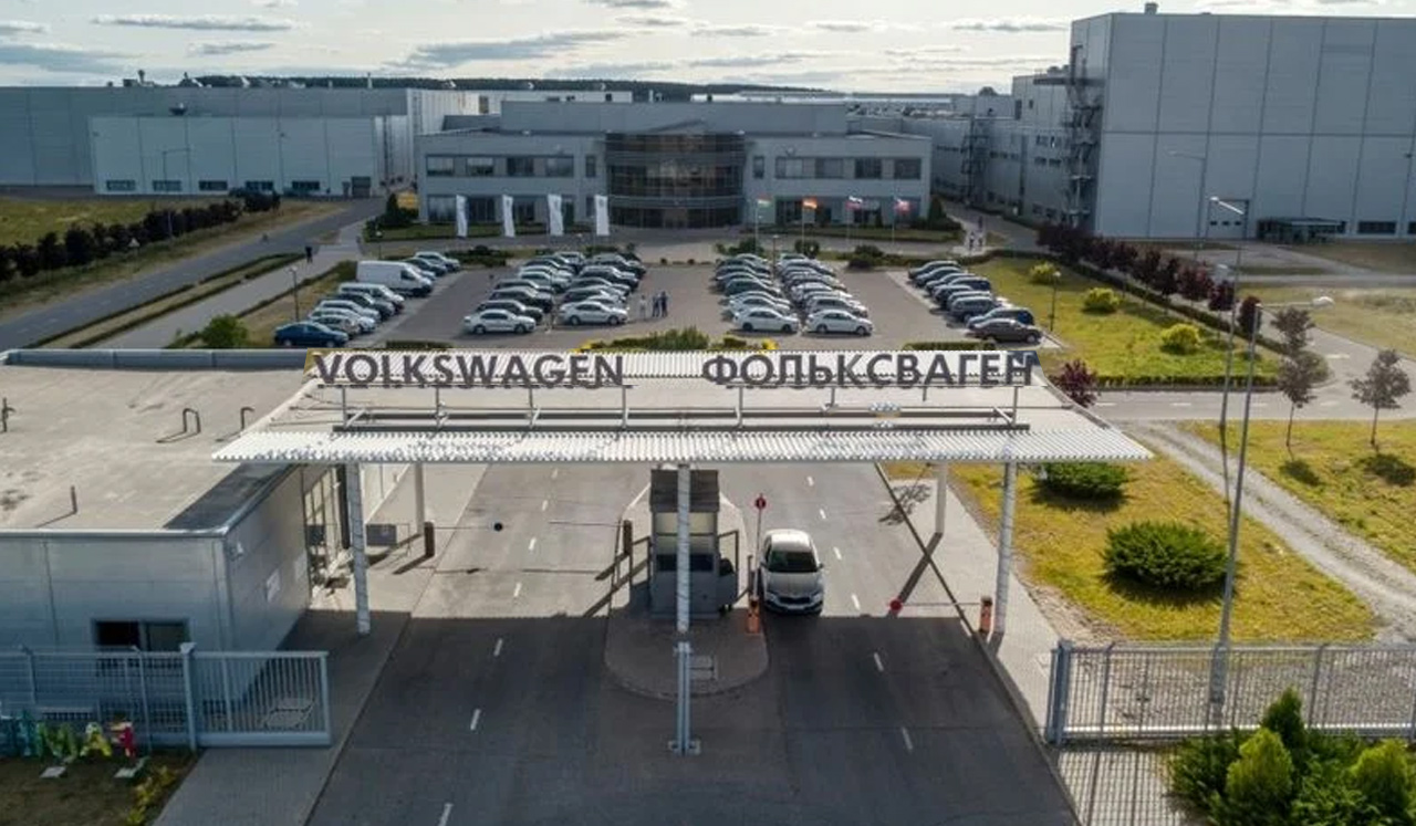 Renault, VW и Stellantis могут попасть под санкции - Колумб Трейд Украина Renault, VW и Stellantis могут попасть под санкции - Колумб Трейд