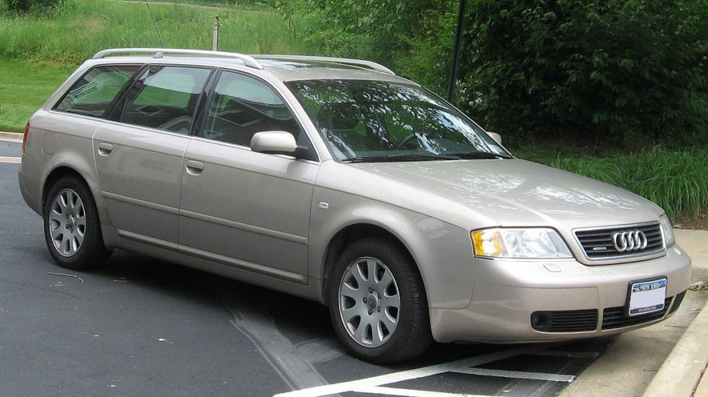 1200px-C5-Audi-A6-wagon.jpg