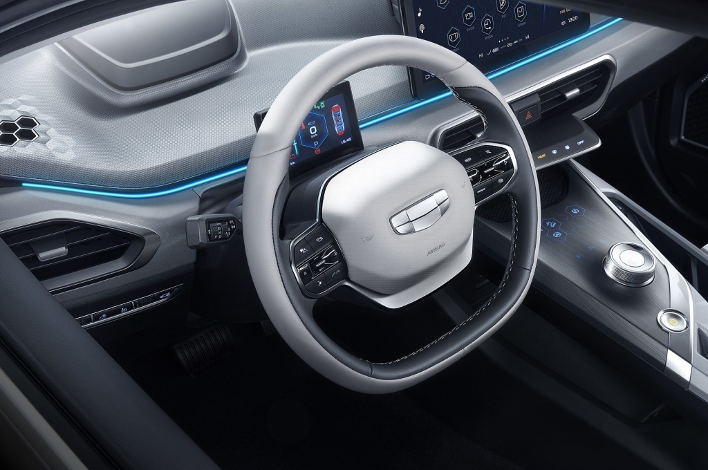 Geely Geometry A int.jpg