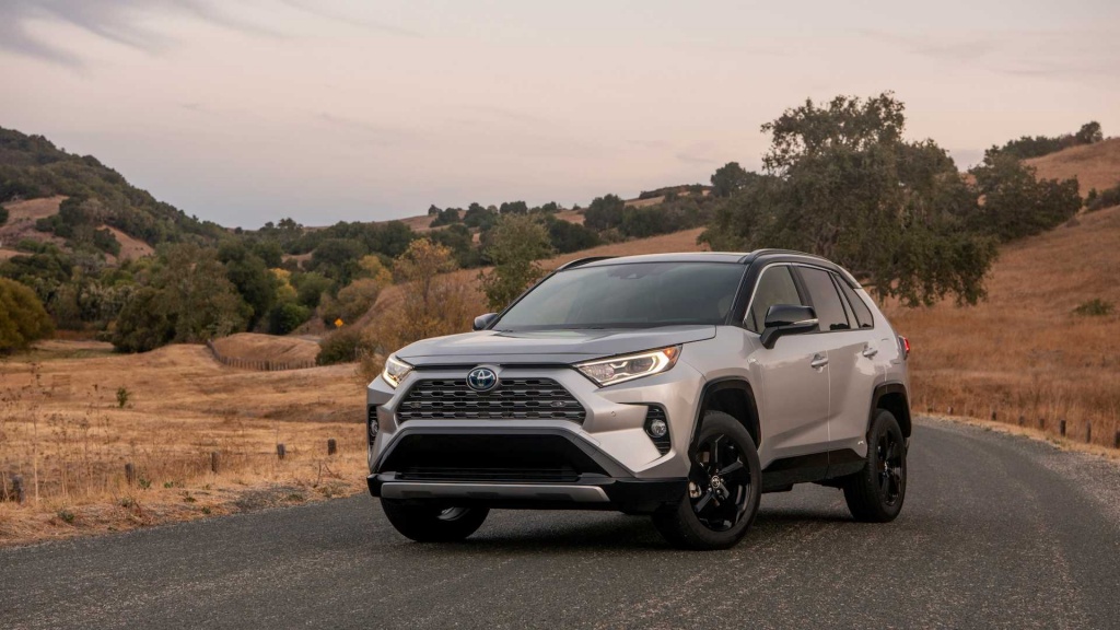 Toyota RAV4 Hybrid.jpg
