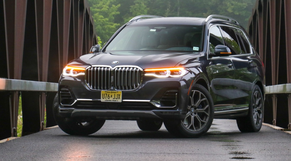 BMW X7.jpg