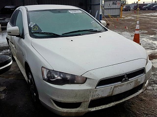 MITSUBISHI LANCER ES 2015