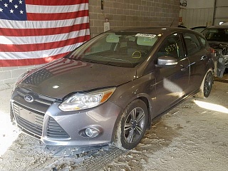 FORD FOCUS SE 2014