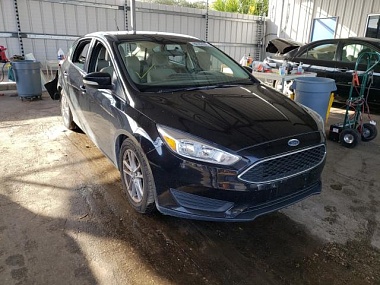 FORD FOCUS SE 2016
