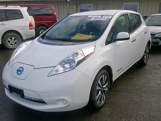 NISSAN LEAF S 2015