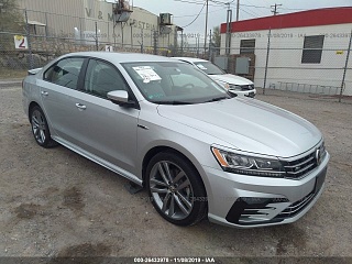VOLKSWAGEN PASSAT S/R-LINE 2018