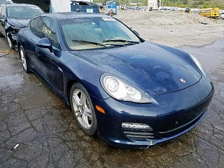 PORSCHE PANAMERA 2, 2011