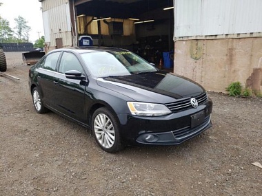 VOLKSWAGEN JETTA SEL 2013