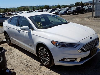 FORD FUSION SE HYBRID 2017