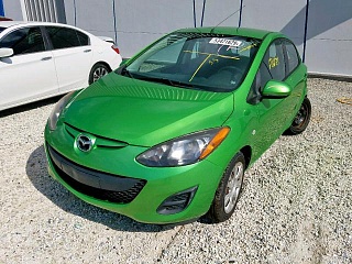MAZDA MAZDA2, 2013