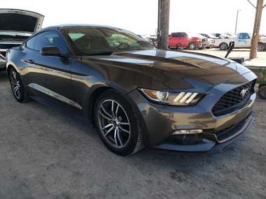 FORD MUSTANG 2015