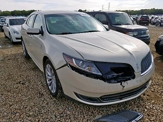 LINCOLN MKS, 2015