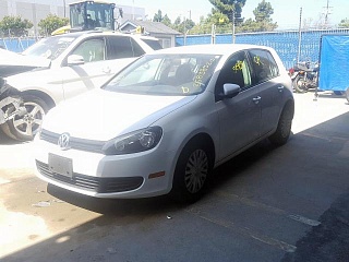 VOLKSWAGEN GOLF 2013