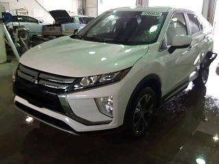 MITSUBISHI ECLIPSE CROSS SE