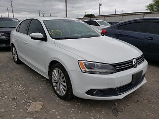 VOLKSWAGEN JETTA SEL 2014