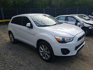 MITSUBISHI OUTLANDER SPORT ES 2014