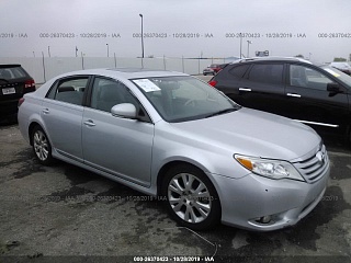   TOYOTA AVALON , 2011