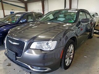 CHRYSLER 300 LIMITED 2015