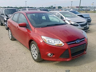 FORD FOCUS SE 2012