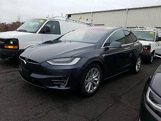 TESLA MODEL X 90D, 2016