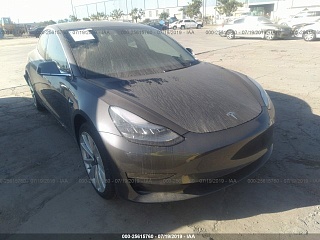 TESLA MODEL 3 2019