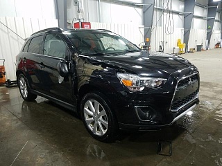 MITSUBISHI OUTLANDER SPORT SE 2013