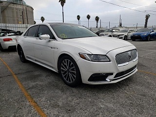LINCOLN CONTINENTAL SELECT 2017