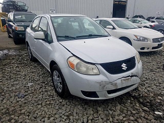 SUZUKI SX4 LE 2011