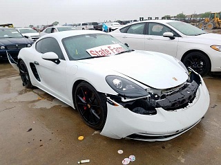 PORSCHE CAYMAN S 2018