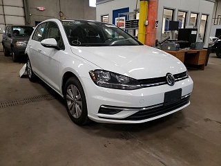 VOLKSWAGEN GOLF 2020