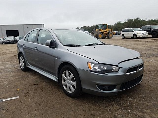 MITSUBISHI LANCER ES 2015