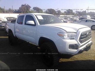 TOYOTA TACOMA DOUBLE CAB/SR/SR5, 2018