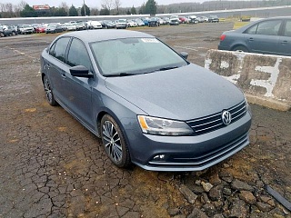 VOLKSWAGEN JETTA SE 2015