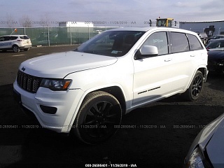 JEEP GRAND CHEROKEE LAREDO 2017