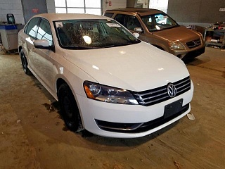 VOLKSWAGEN PASSAT S 2015