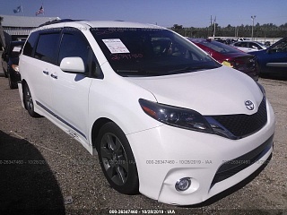 TOYOTA SIENNA SPORT, 2015