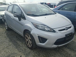 FORD FIESTA TITANIUM, 2013