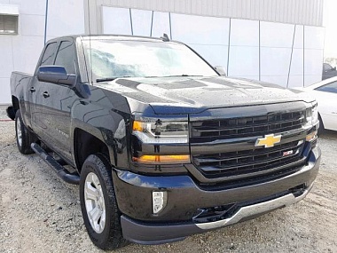 CHEVROLET SILVERADO K1500 LT, 2017