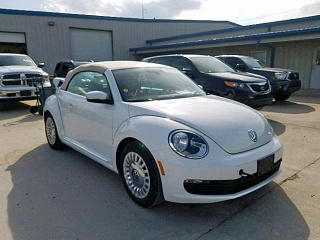 VOLKSWAGEN BEETLE 2016