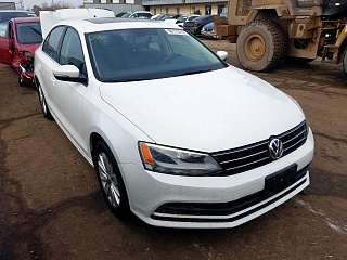VOLKSWAGEN JETTA SE 2016