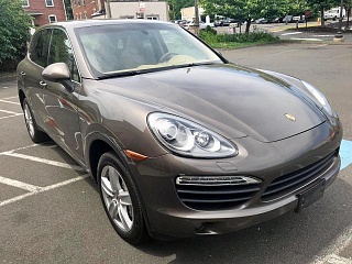 PORSCHE CAYENNE S HYBRID 2011