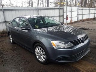 VOLKSWAGEN JETTA SE 2012