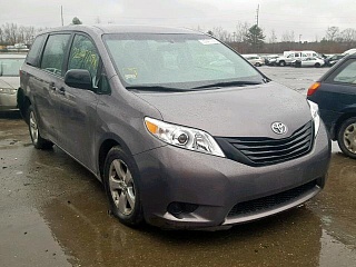 TOYOTA SIENNA 2015