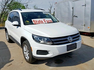   VOLKSWAGEN TIGUAN S 2016
