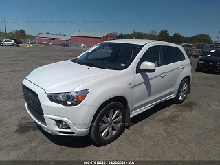 MITSUBISHI OUTLANDER SPORT SE 2012