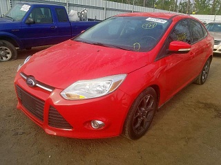 FORD FOCUS SE 2013