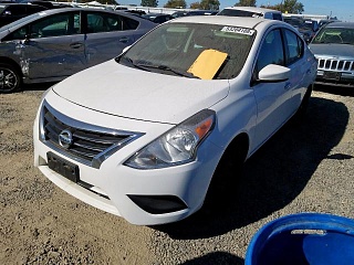 NISSAN VERSA S 2015