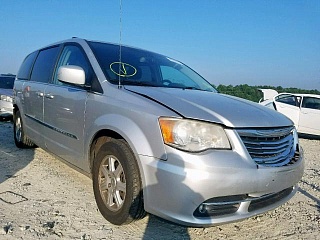 CHRYSLER TOWN & COUNTRY TOURING
